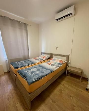 R&K Hostel Skopje Exteriér fotografie